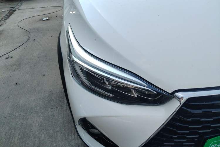 Used Toyota YARiS L Zhi Xuan 2020 X-Trail X 1.5L CVT Luxury Edition Right Front Headlight