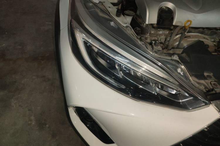 Used Toyota YARiS L Zhi Xuan 2020 X-Trail X 1.5L CVT Leading Edition Right Front Headlight