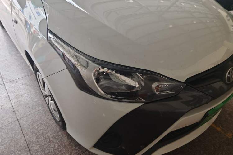 Used Toyota YARiS L Zhi Xuan 2020 1.5L CVT Leading Edition Right Front Headlight