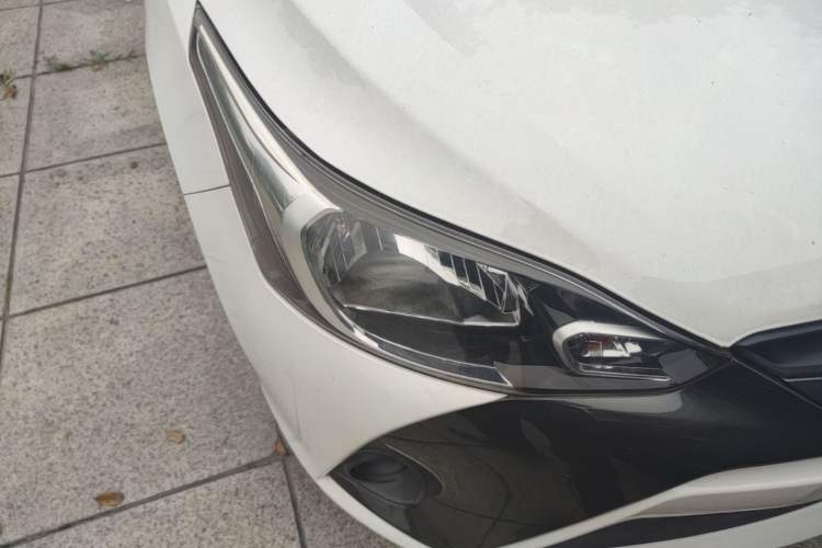 Used Toyota YARiS L Zhi Xuan 2020 1.5L CVT Leading Edition Right Front Headlight