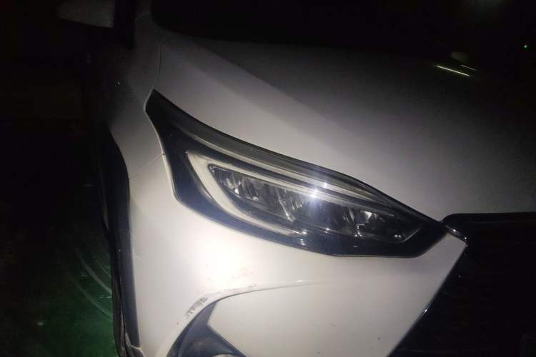 Used Toyota YARiS L Zhi Xuan 2020 X-Trail X 1.5L CVT Leading Edition Right Front Headlight