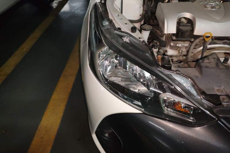 Used Toyota YARiS L Zhi Xuan 2020 1.5L CVT Leading Edition Right Front Headlight