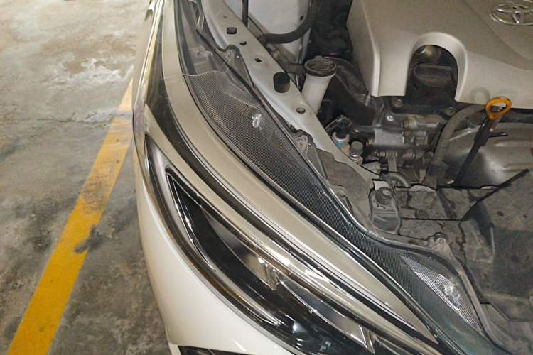 Used Toyota YARiS L Zhi Xuan 2020 1.5L CVT Luxury Edition Right Front Headlight