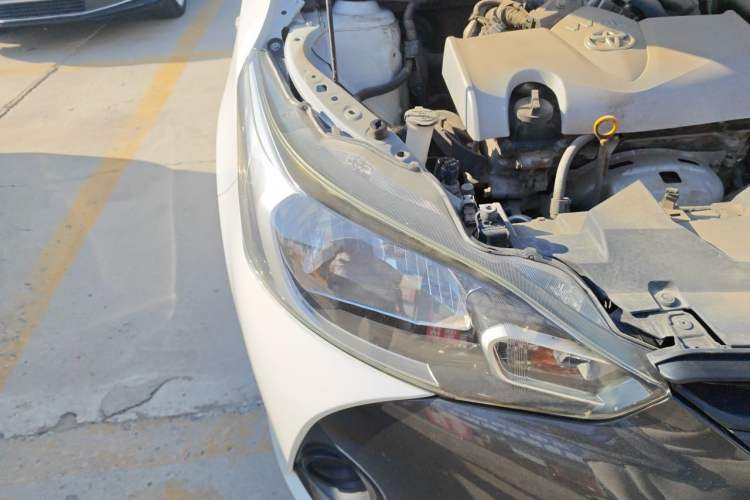 Used Toyota YARiS L Zhi Xuan 2020 1.5L CVT Leading Edition Right Front Headlight