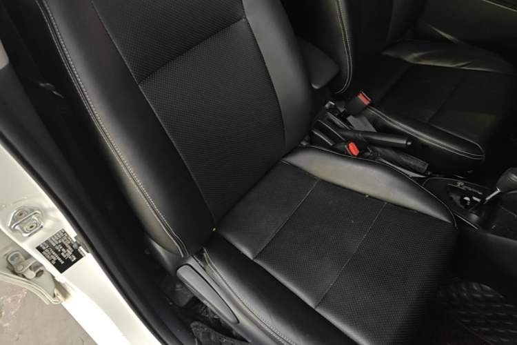 Used Toyota YARiS L Zhi Xuan 2020 1.5L CVT Leading Edition Right Front Seat