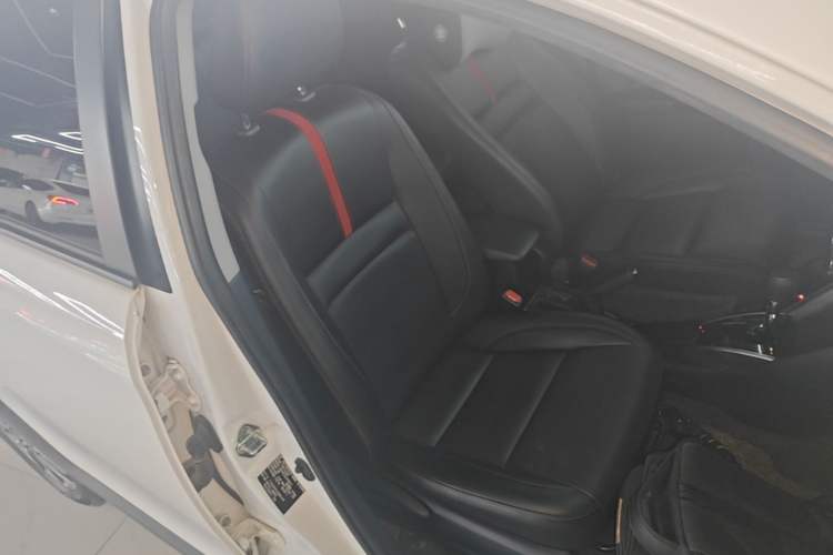 Used Toyota YARiS L Zhi Xuan 2020 X-Trail X 1.5L CVT Luxury Edition Right Front Seat