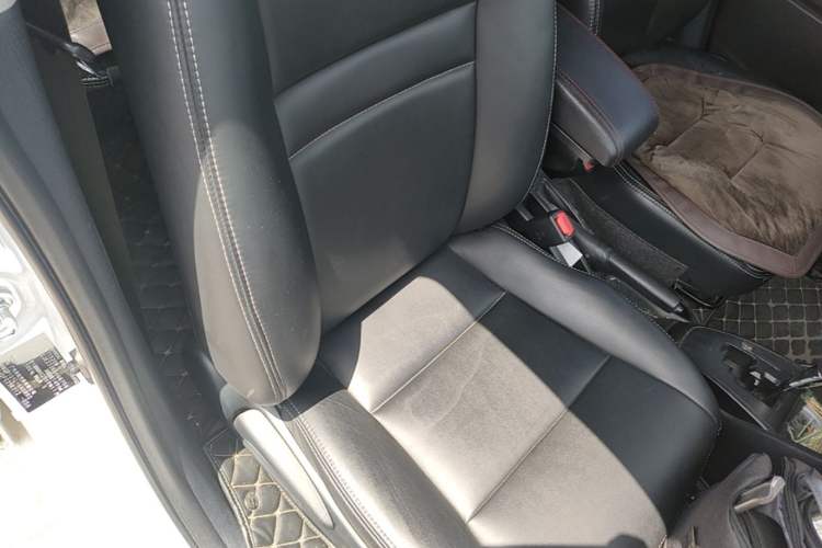 Used Toyota YARiS L Zhi Xuan 2020 1.5L CVT Leading Edition Right Front Seat