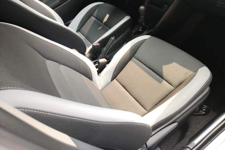 Used Toyota YARiS L Zhi Xuan 2020 X-Trail X 1.5L CVT Leading Edition Right Front Seat