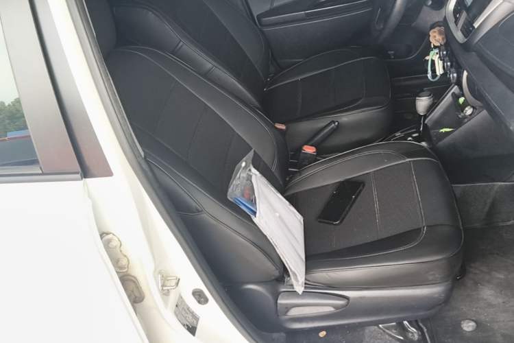 Used Toyota YARiS L Zhi Xuan 2020 1.5L CVT Leading Edition Right Front Seat