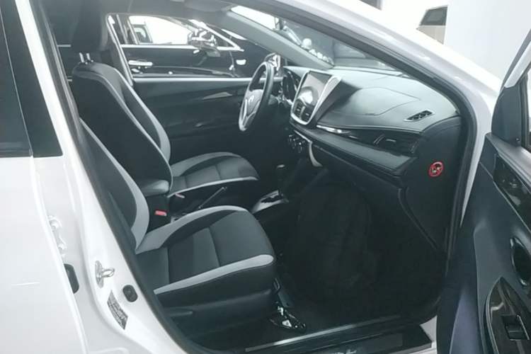 Used Toyota YARiS L Zhi Xuan 2020 1.5L CVT Leading Edition Right Front Seat