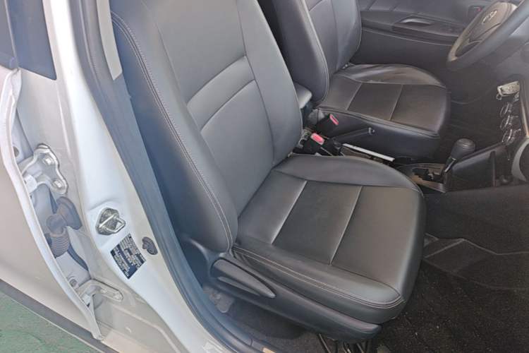 Used Toyota YARiS L Zhi Xuan 2020 X-Trail X 1.5L CVT Leading Edition Right Front Seat