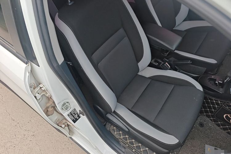 Used Toyota YARiS L Zhi Xuan 2020 X-Trail X 1.5L CVT Leading Edition Right Front Seat