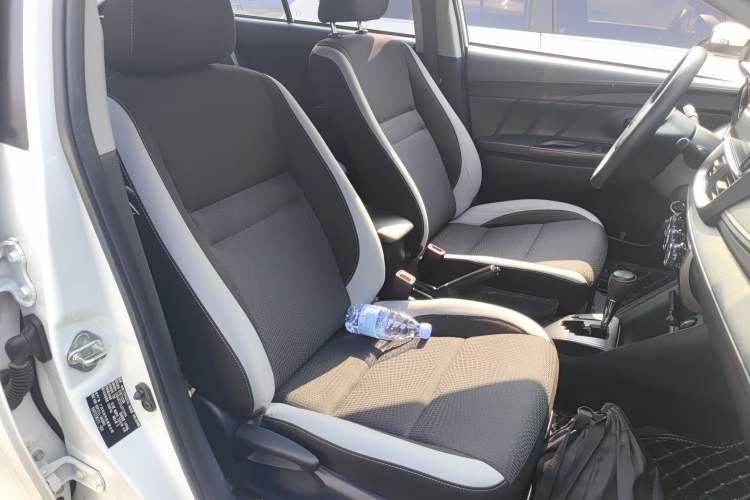 Used Toyota YARiS L Zhi Xuan 2020 1.5L CVT Leading Edition Right Front Seat