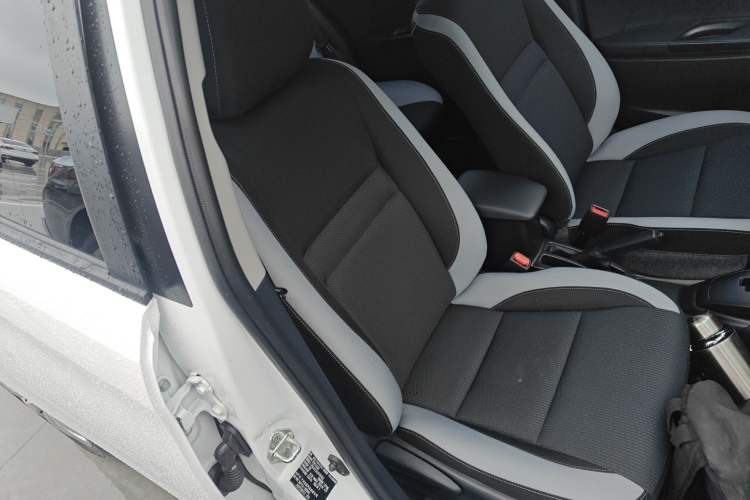 Used Toyota YARiS L Zhi Xuan 2020 1.5L CVT Leading Edition Right Front Seat