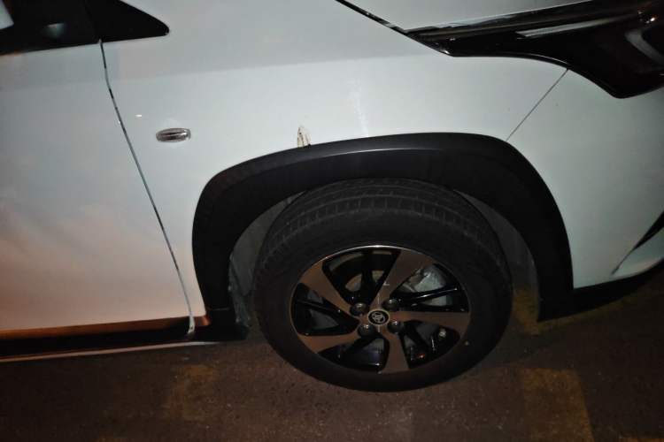 Used Toyota YARiS L Zhi Xuan 2020 X-Trail X 1.5L CVT Leading Edition Right Front Wheel Hub