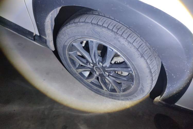Used Toyota YARiS L Zhi Xuan 2020 X-Trail X 1.5L CVT Luxury Edition Right Front Wheel Hub