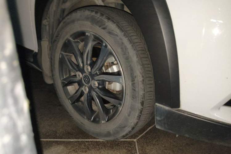 Used Toyota YARiS L Zhi Xuan 2020 X-Trail X 1.5L CVT Luxury Edition Right Front Wheel Hub