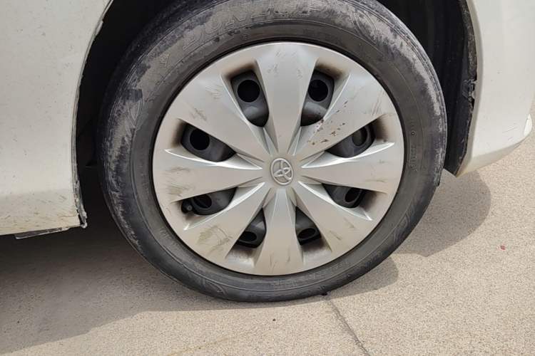 Used Toyota YARiS L Zhi Xuan 2020 1.5L CVT Leading Edition Right Front Wheel Hub