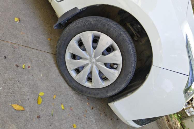 Used Toyota YARiS L Zhi Xuan  Right Front Wheel Hub