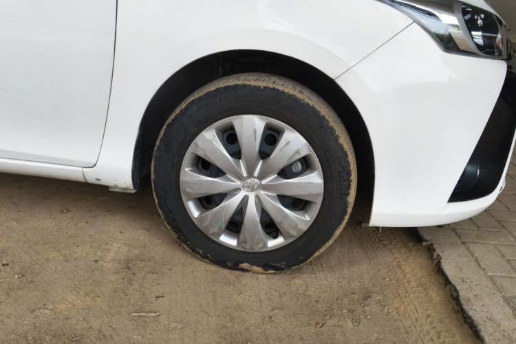 Used Toyota YARiS L Zhi Xuan 2020 1.5L CVT Leading Edition Right Front Wheel Hub