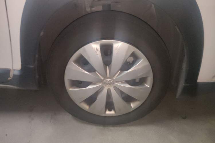 Used Toyota YARiS L Zhi Xuan 2020 X-Trail X 1.5L CVT Leading Edition Right Front Wheel Hub