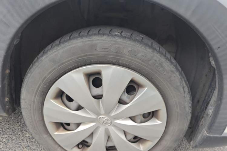 Used Toyota YARiS L Zhi Xuan 2020 X-Trail X 1.5L CVT Leading Edition Right Front Wheel Hub
