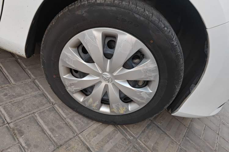 Used Toyota YARiS L Zhi Xuan 2020 1.5L CVT Leading Edition Right Front Wheel Hub