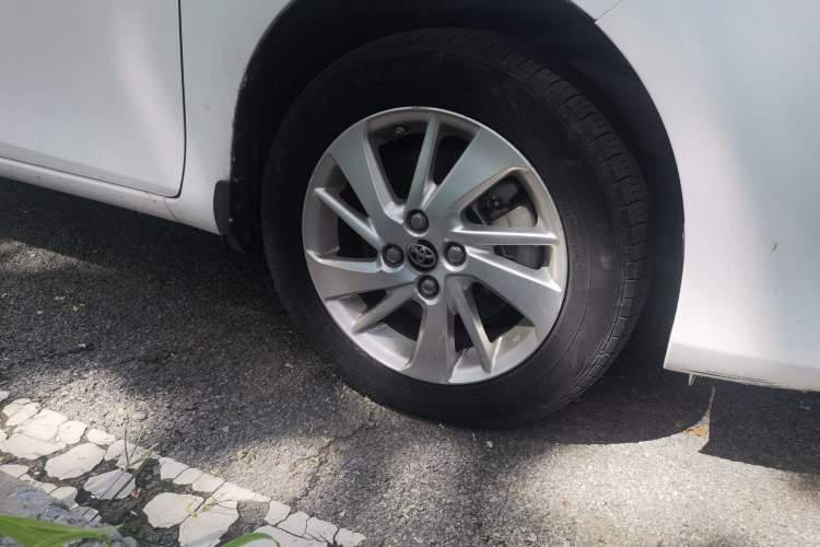 Used Toyota YARiS L Zhi Xuan 2020 1.5L CVT Leading Edition Right Front Wheel Hub