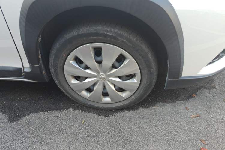Used Toyota YARiS L Zhi Xuan 2020 X-Trail X 1.5L CVT Leading Edition Right Front Wheel Hub