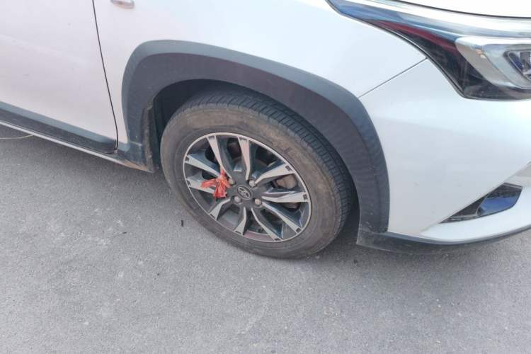 Used Toyota YARiS L Zhi Xuan 2020 X-Trail X 1.5L CVT Luxury Edition Right Front Wheel Hub