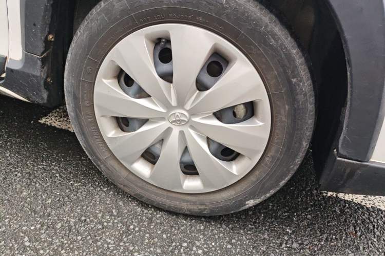 Used Toyota YARiS L Zhi Xuan 2020 X-Trail X 1.5L CVT Leading Edition Right Front Wheel Hub