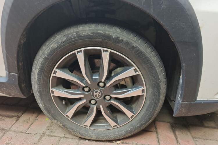 Used Toyota YARiS L Zhi Xuan 2020 X-Trail X 1.5L CVT Prestige Edition Right Front Wheel Hub
