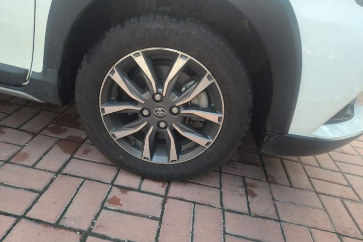 Used Toyota YARiS L Zhi Xuan 2020 X-Trail X 1.5L CVT Prestige Edition Right Front Wheel Hub
