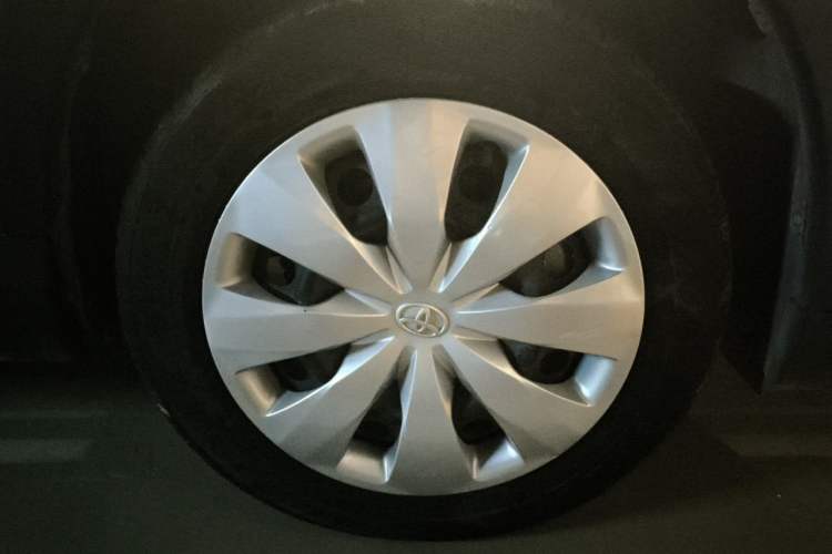 Used Toyota YARiS L Zhi Xuan 2020 1.5L CVT Leading Edition Right Front Wheel Hub