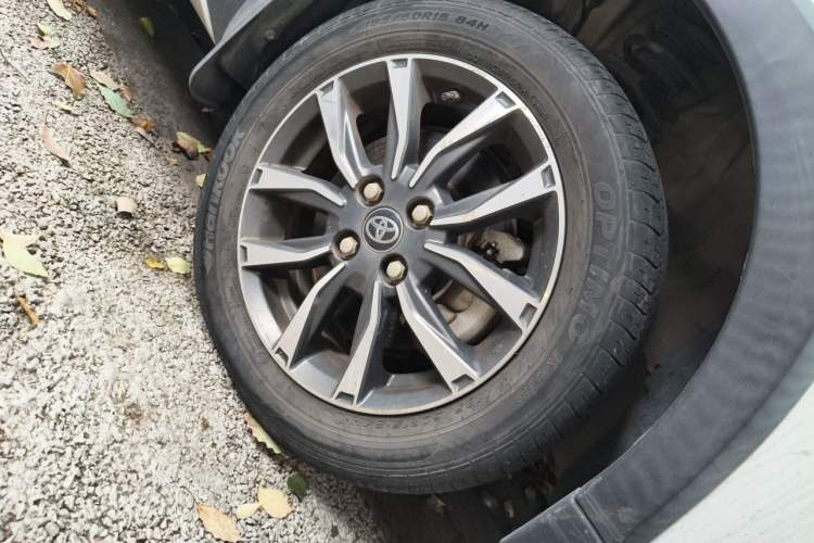 Used Toyota YARiS L Zhi Xuan 2020 X-Trail X 1.5L CVT Luxury Edition Right Front Wheel Hub