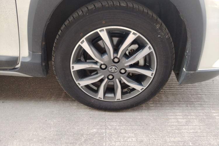Used Toyota YARiS L Zhi Xuan 2020 X-Trail X 1.5L CVT Luxury Edition Right Front Wheel Hub