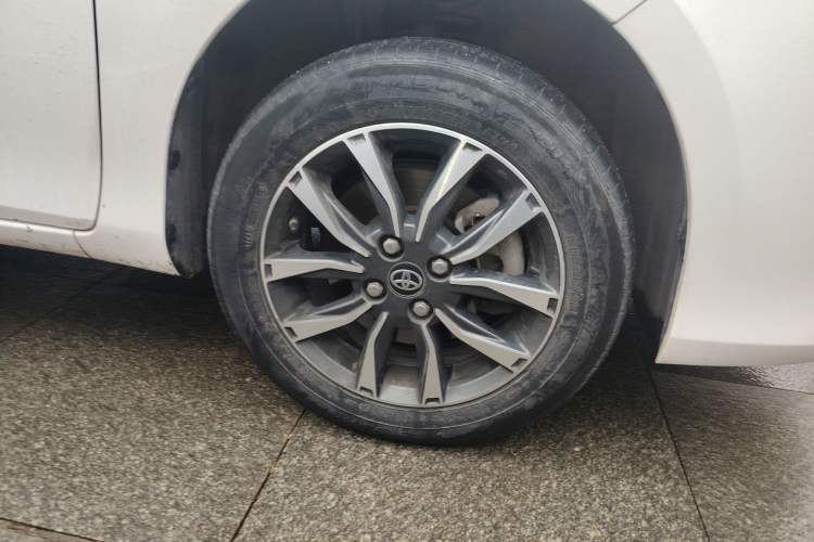 Used Toyota YARiS L Zhi Xuan 2020 1.5L CVT Luxury Edition Right Front Wheel Hub