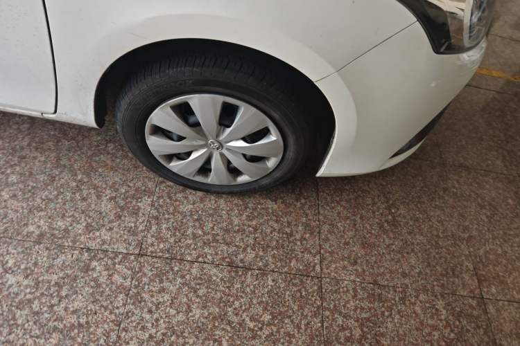 Used Toyota YARiS L Zhi Xuan 2020 1.5L CVT Leading Edition Right Front Wheel Hub