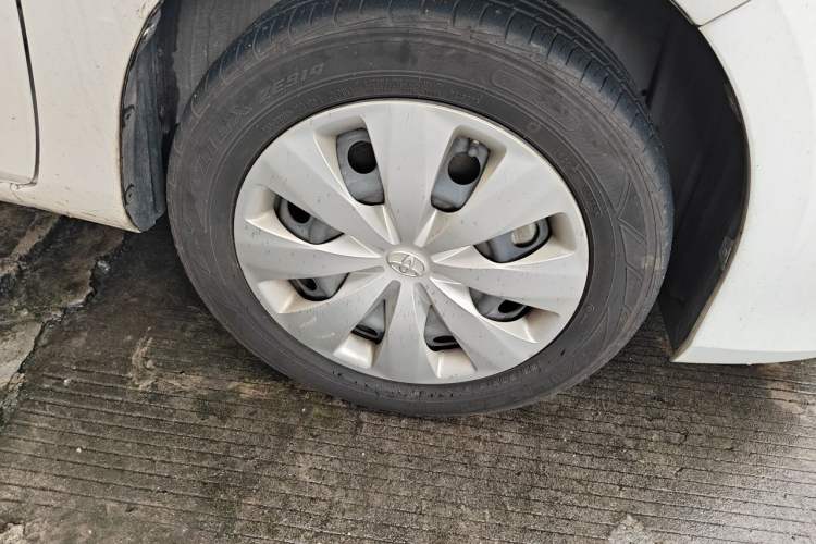 Used Toyota YARiS L Zhi Xuan 2020 1.5L CVT Leading Edition Right Front Wheel Hub