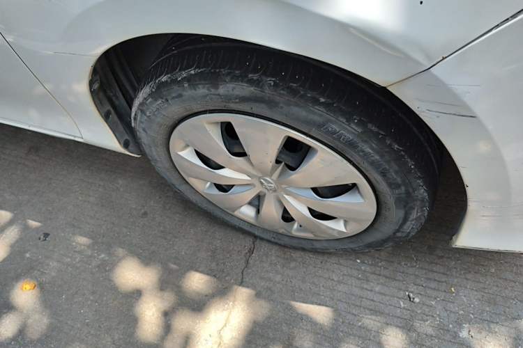 Used Toyota YARiS L Zhi Xuan 2020 1.5L CVT Leading Edition Right Front Wheel Hub