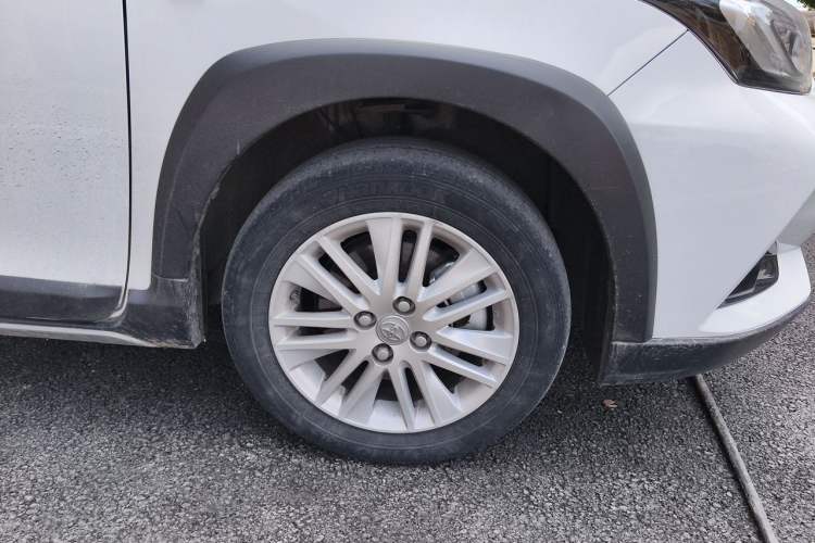 Used Toyota YARiS L Zhi Xuan 2020 X-Trail X 1.5L CVT Leading Edition Right Front Wheel Hub