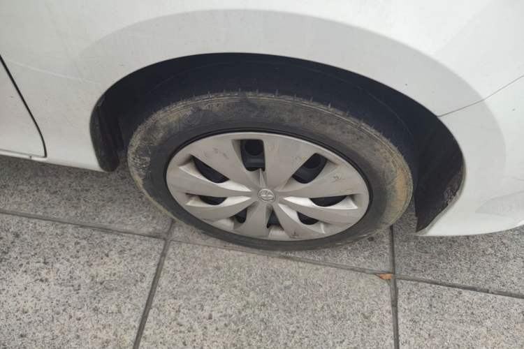 Used Toyota YARiS L Zhi Xuan 2020 1.5L CVT Leading Edition Right Front Wheel Hub