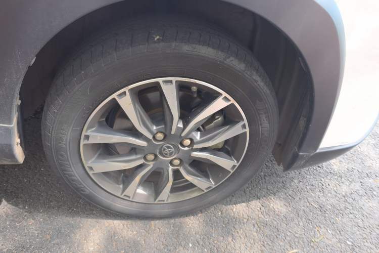 Used Toyota YARiS L Zhi Xuan 2020 X-Trail X 1.5L CVT Luxury Edition Right Front Wheel Hub