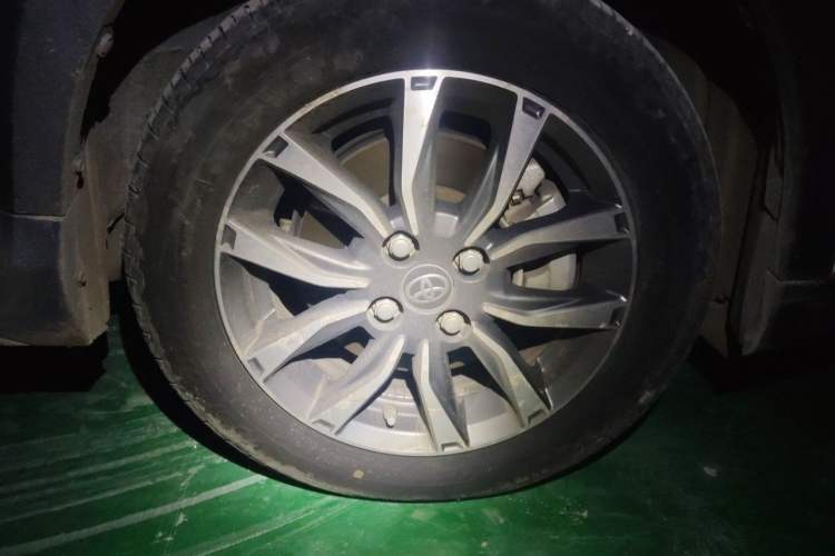 Used Toyota YARiS L Zhi Xuan 2020 X-Trail X 1.5L CVT Leading Edition Right Front Wheel Hub