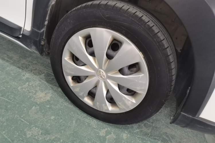 Used Toyota YARiS L Zhi Xuan 2020 X-Trail X 1.5L CVT Leading Edition Right Front Wheel Hub