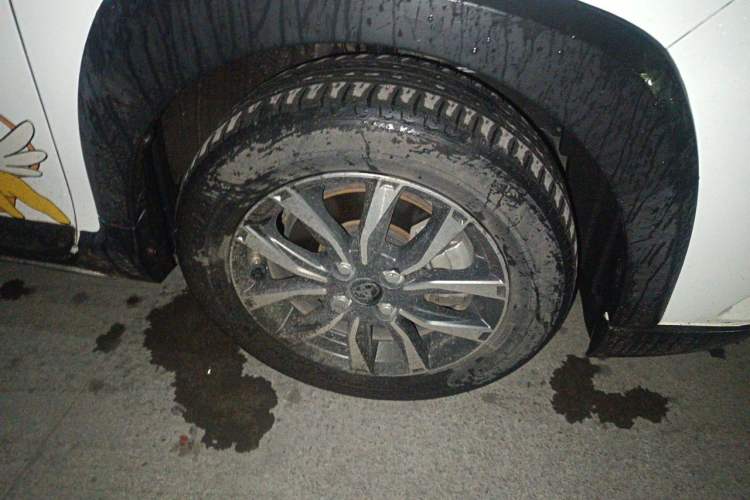 Used Toyota YARiS L Zhi Xuan 2020 X-Trail X 1.5L CVT Prestige Edition Right Front Wheel Hub