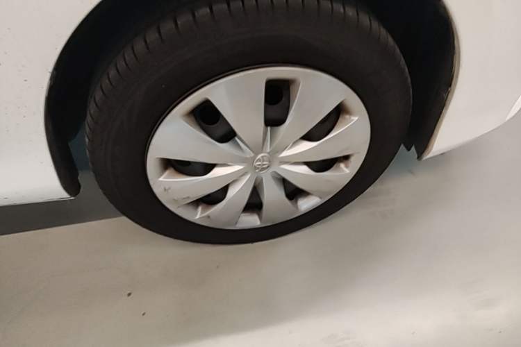 Used Toyota YARiS L Zhi Xuan 2020 1.5L CVT Leading Edition Right Front Wheel Hub