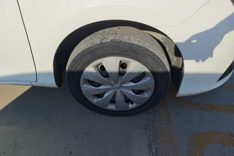 Used Toyota YARiS L Zhi Xuan 2020 1.5L CVT Leading Edition Right Front Wheel Hub