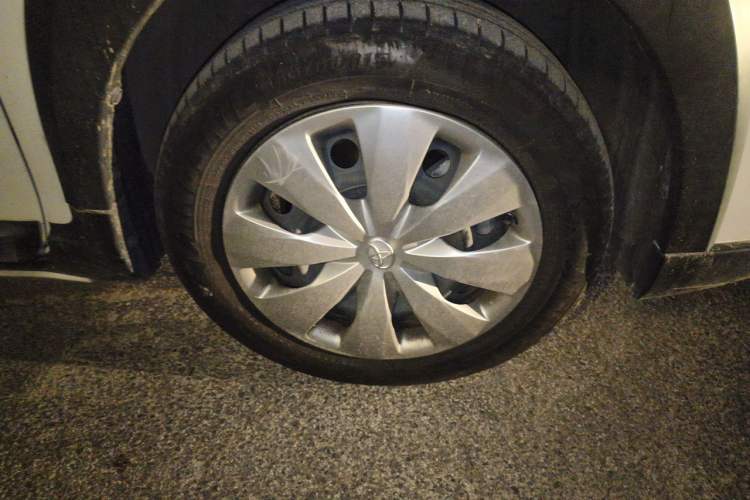 Used Toyota YARiS L Zhi Xuan 2020 X-Trail X 1.5L CVT Leading Edition Right Front Wheel Hub