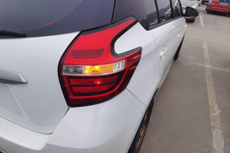 Used Toyota YARiS L Zhi Xuan 2020 1.5L CVT Leading Edition Right Rear Taillight